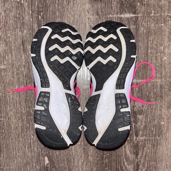 Nike Girl’s Toddler Shoes - Picture 11 of 12